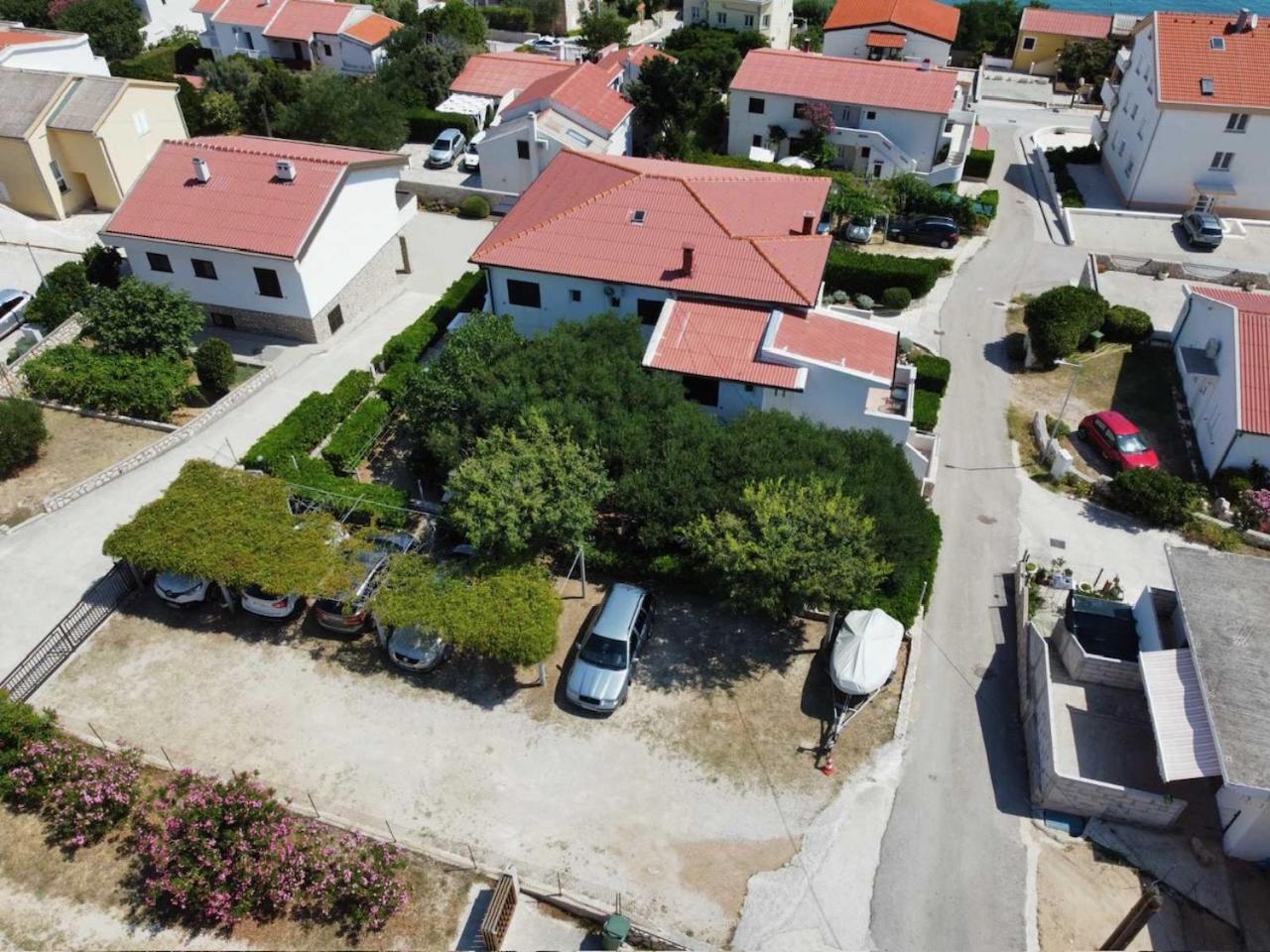 Apartments Anastazija Pag Town Buitenkant foto