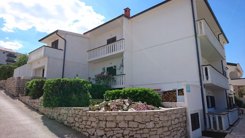 Apartments Anastazija Pag Town Buitenkant foto