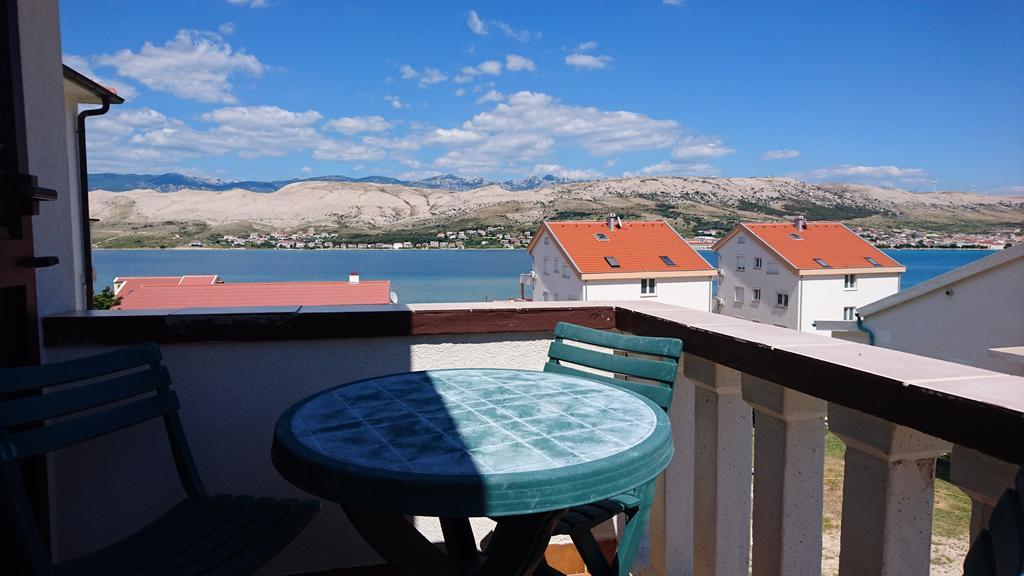 Apartments Anastazija Pag Town Buitenkant foto